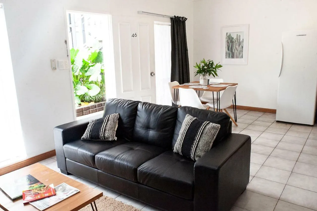 Motel Nomad Cairns Aparthotel
