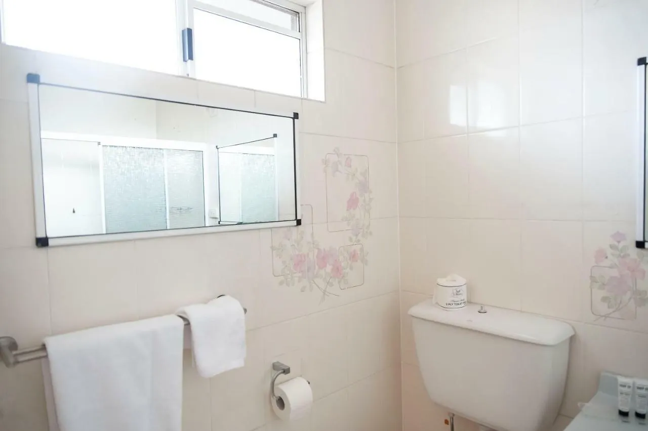 Motel Nomad Cairns Aparthotel
